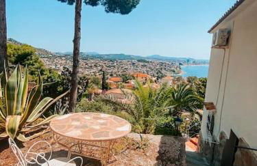 Villa Fantastica con vistas a la bahia y con pisciana - Photo 40