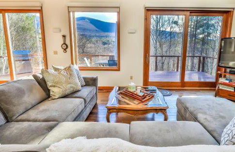 Mountain house w/ stunning views & gourmet kitchen - Foto 4