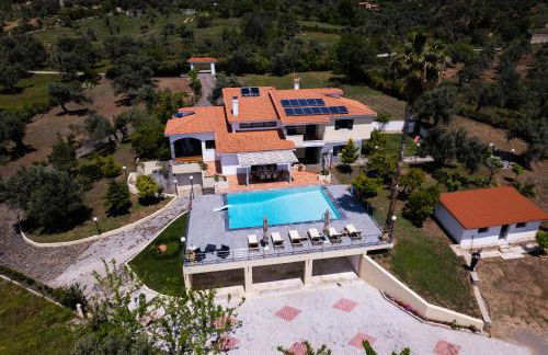 Kouvelia Country Home Luxury Villa Rental - Foto 3