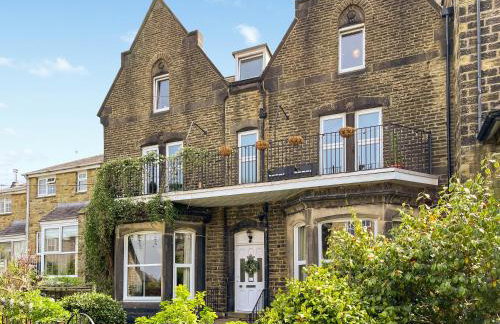 Sefton House Apartment - Photo 4