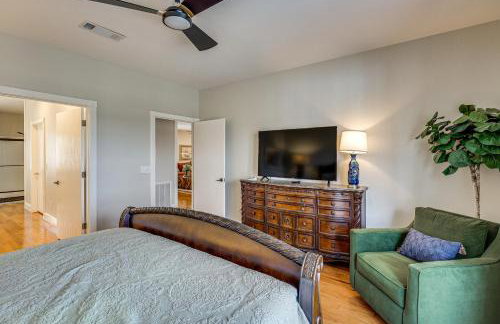 Spacious Getaway By Wolf Pen Gap 15 Acres and Pool! - Foto 13