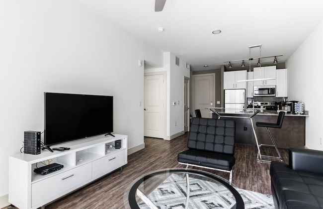 StayOvr at Legacy West - Windrose - Foto 66