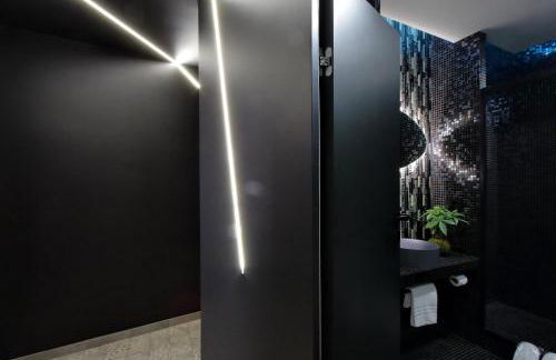 Luxury Wellness SPA Apartment with Jacuzzi & Turkish bath, free parking - Foto 27