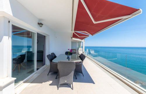 The Penthouse Panorama Exclusive Seafront Estate - Photo 28