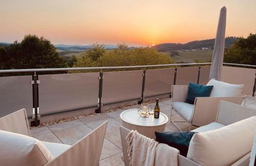 Exklusives Penthouse mit Whirlpool, Panoramaterrasse, Kino & Tischfußball für bis zu 8 Personen - Foto 1