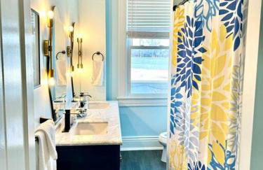 Brand new! Walk to all + 12 mins to Derby! - Foto 16