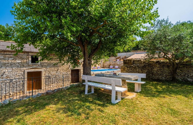 Villa in Rakalj Near Secluded Beaches - Foto 26