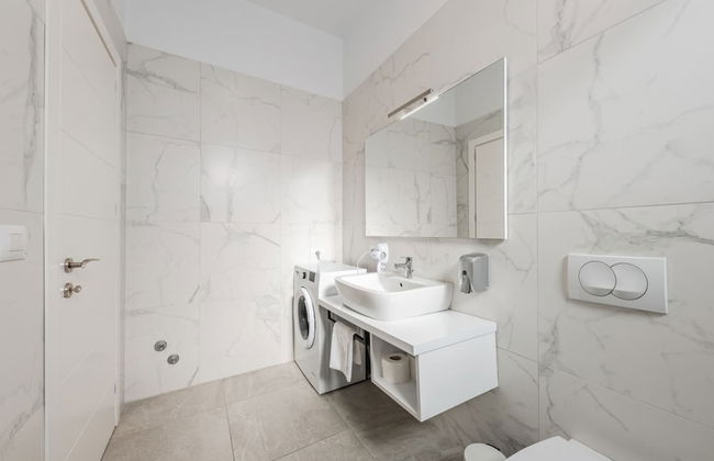 Stylish Studio With Spacious Balcony -trendafili - Foto 18