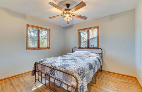 Dock and Views Waterfront Home in Wabasha! - Foto 12