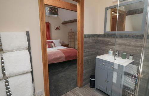 Crumble's Hideaway - Photo 10