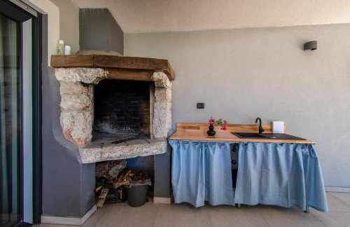 Villa Vala with a large yard near Pula - by Istrabook - Foto 11