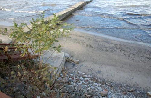 Idyllic Beachfront Vacation Rental on the Shores of Lake Erie in Northern Ohio - Foto 21