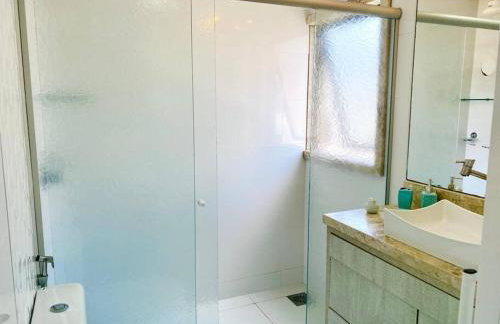 Linda Cobertura duplex na rua 261, excelente localização - Foto 18