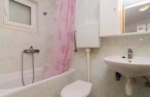 Guest House Sobra 38 - Studio with Balcony and Sea View - Foto 22