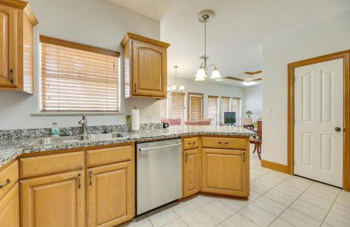 Swim, Golf and Unwind Laguna Vista Vacation Home! - Foto 10