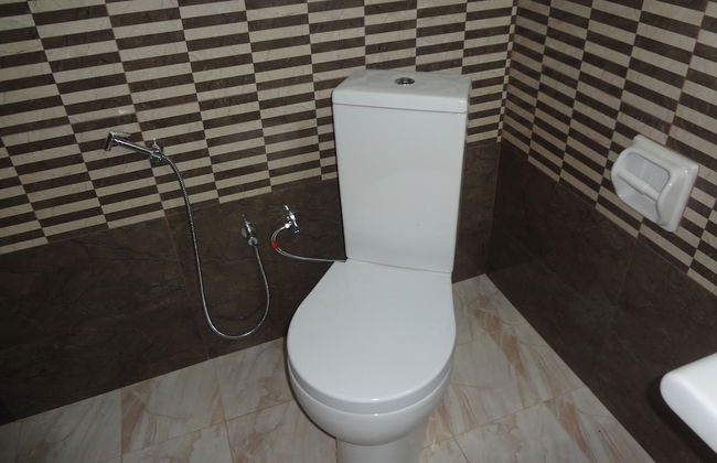 Redhill Yala - Photo 9