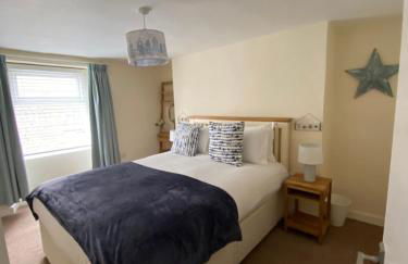 Delightful 3 Bedroomed Cottage in Llandudno - Photo 18