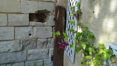 La tour du logis, gîte 4 * à 15 min du Futuroscope - Foto 2
