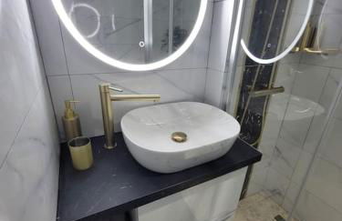 Studio élégant l'orchidée Jacuzzi en intérieur toute l'année - Foto 14