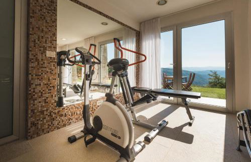 Palazzo Angelica Hilltop Luxury Villa with Pool, Spa & Views - Foto 47