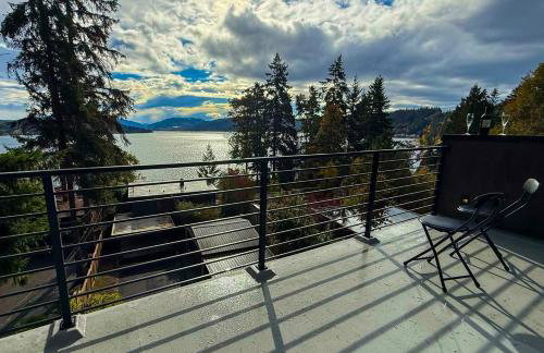 Bayview Modern Luxury by the Lake - Foto 16