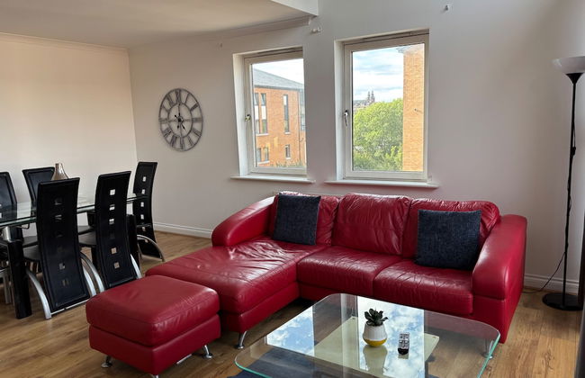 Glasgow City Escape - Spacious 3 Bedroom Apartment - Foto 15
