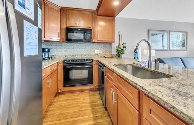 Edgewater Tower 1-305 - Foto 31