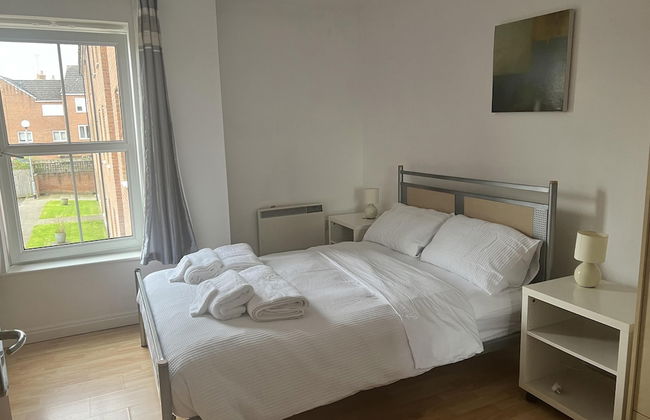 Nantwich - Sleeps 4 - Parking - Town 10mins Walk - Photo 4