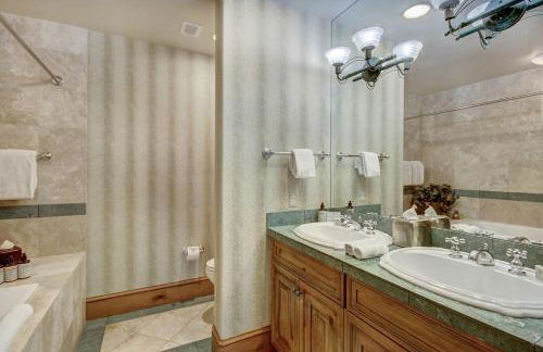 1BR Plus Den, Heart of Beaver Creek Village - Foto 30