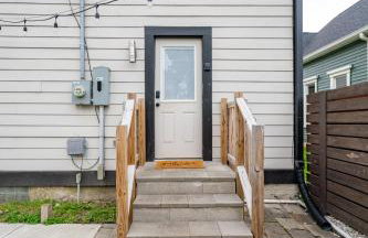 Near Downtown-2 En-Suites - Garage - Sleeps 9 - Foto 57