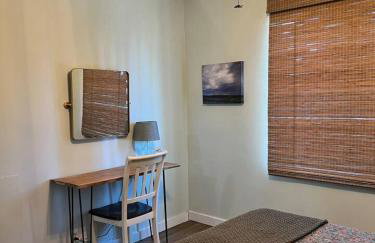 2 bed with Washer and Dryer, pets ok, 5 min to Farmers Market - Foto 16