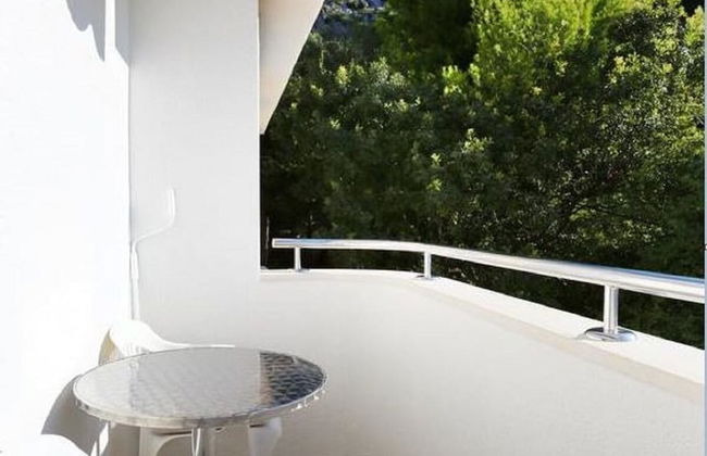 Neve - 100 m From Pebble Beach - A4 - Photo 21