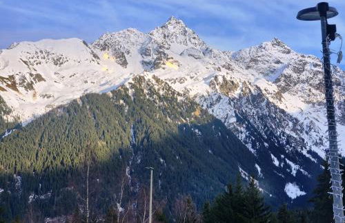 Studio pratique en RdC, au calme, avec vue - Foto 37