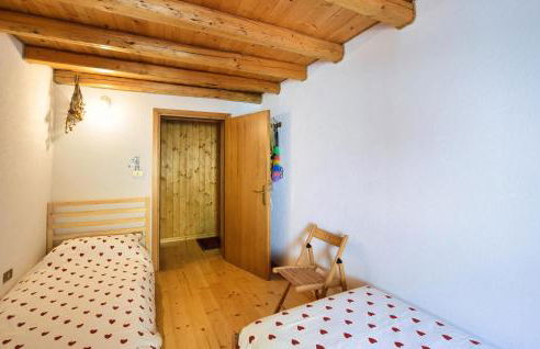 2 Bedroom Cozy Apartment In Arsiè - Foto 13