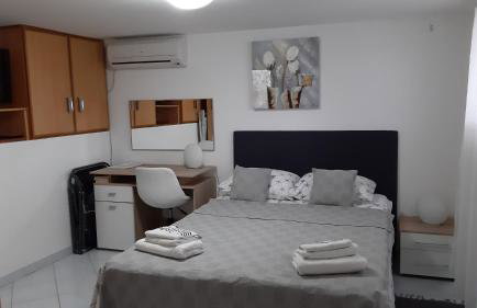 Studio apartman Kornelija - Foto 11