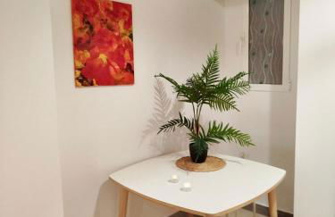 Soho Boho Apartments - with sunny rooftop terrace and fiber optic internet - Photo 43