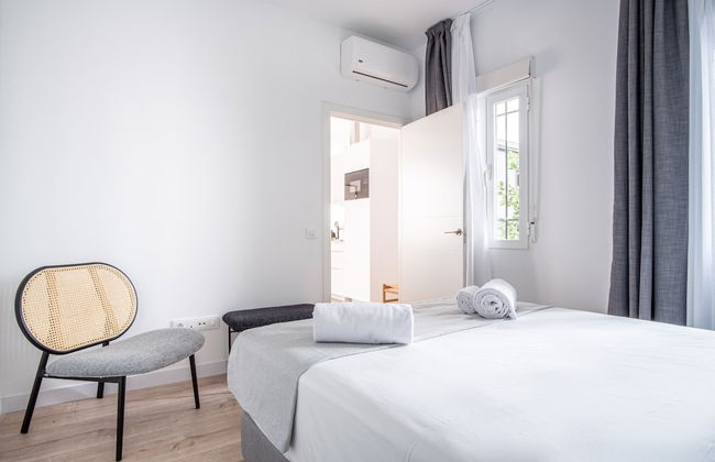 Limehome Madrid Calle Ave María - Photo 15