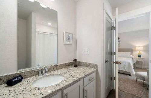 Fall&Winter Special! Walk to Gulf beach-Fire Pit-Gameroom - Foto 34