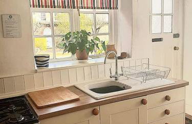 4 Bedroom Cottage in Wickwar, The Old Stables Guest House - Foto 1