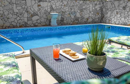 Modern Mediterreanean Villa by villatinapula - Foto 4