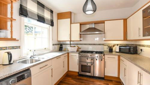 Spacious Townhouse Private Parking Central Wells - Foto 5