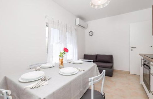 Amazing Apartment In Vlasici - Foto 4