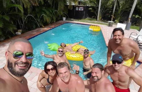 Breathtaking Pool Home and Backyard by Wilton Mnrs - Foto 49