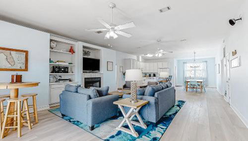 Dog & wedding-friendly home with private pool bikes & beach gear - Foto 5