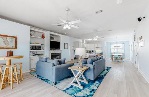 Dog & wedding-friendly home with private pool bikes & beach gear - Foto 5