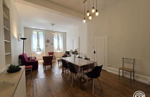 Maison avec terrasse sur le toit, au cœur du Périgord - FR-1-616-65 - Foto 1