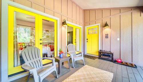 Rainforest Retreat with Hot Tub Mins to Natl Park! - Foto 5