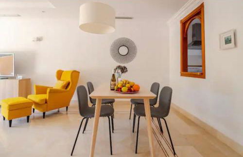 Luxury 2 bedroom apartment, close to the sea and the golf course, Aloha Hills Club Property - Foto 16