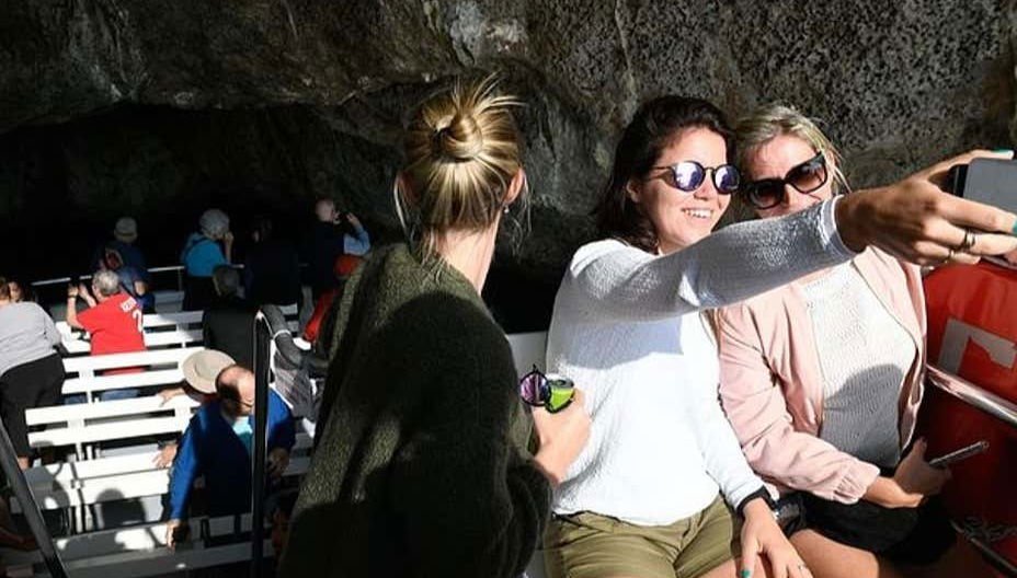 Excursión a Capri + Grutas Blanca y Verde - Foto 2