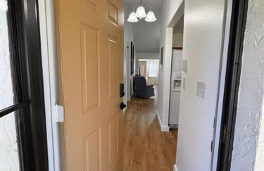 Stylish budget friendly retreat! - Foto 7